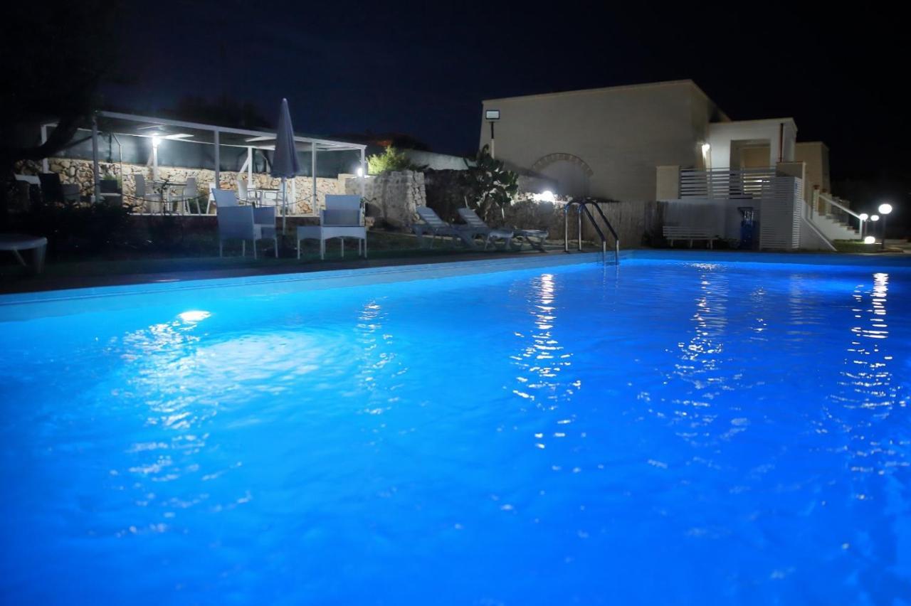 Villa Stella Marina Di Pescoluse Bagian luar foto